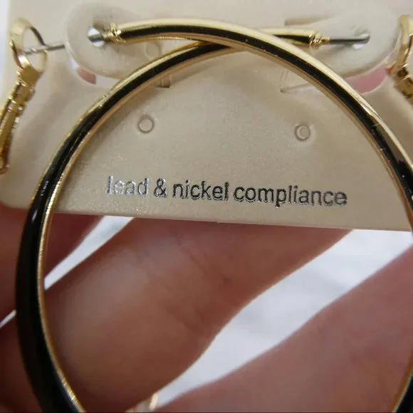 Sterling Silver Small Hoop Earring 8MM - Picture 3 of 5